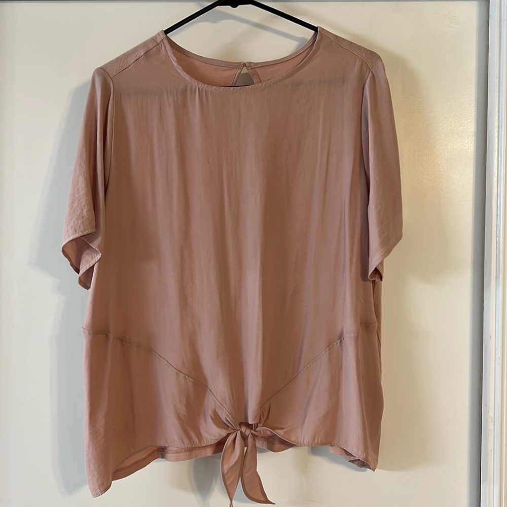 Pink ladies top ties at waist